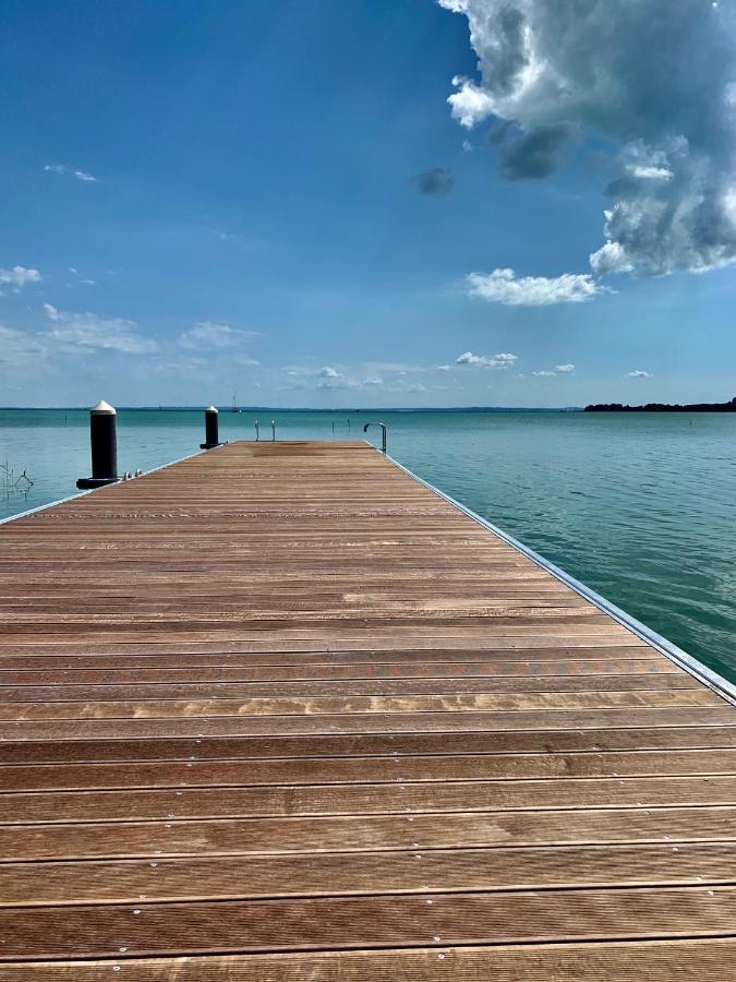 Fuzliget Surf Garden Lägenhet Balatonfůzfő Exteriör bild