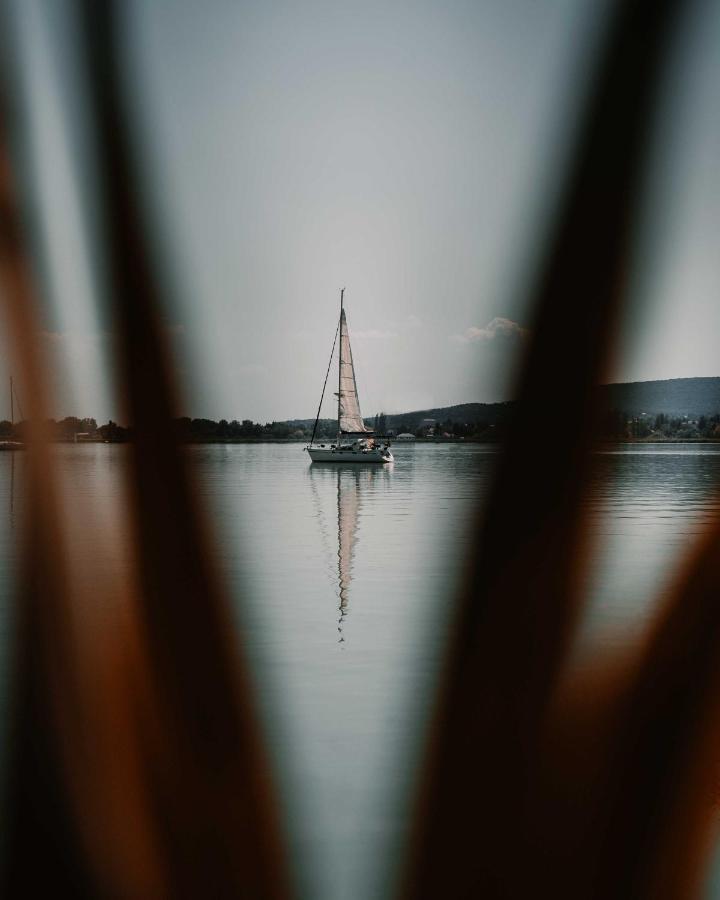 Fuzliget Surf Garden Lägenhet Balatonfůzfő Exteriör bild